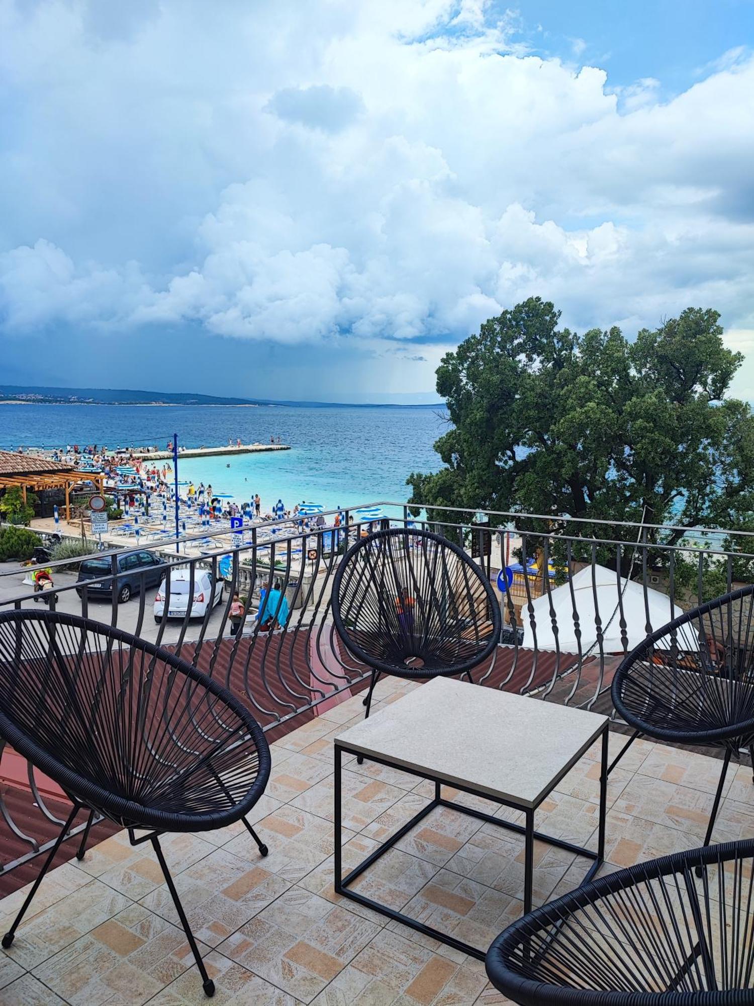 Apartmani Plaza Selce Oda fotoğraf